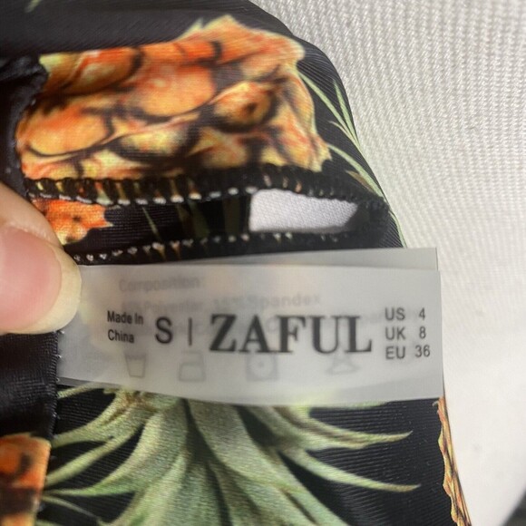 Zaful  Tube bikini Swim top Pineapple Hawaiian n Size Small 4 padded Women Black - Picture 3 of 4